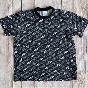 Adidas men's logo T-shirt Medium